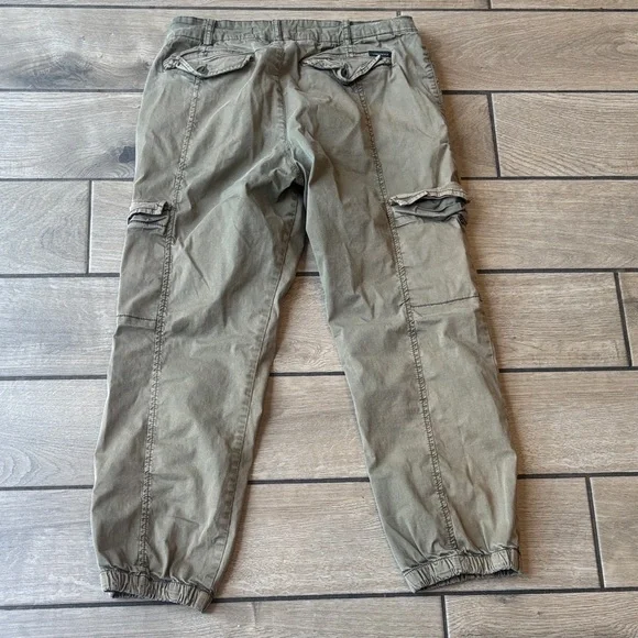 Sanctuary Standard Surplus Cargo Joggers Olive Green Size 29 Vintage Utility - Picture 7 of 9